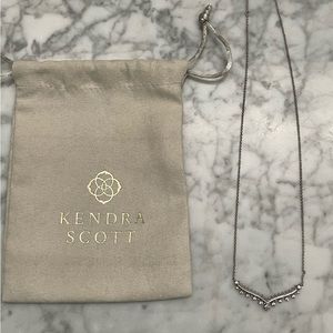 Kendra Scott necklace